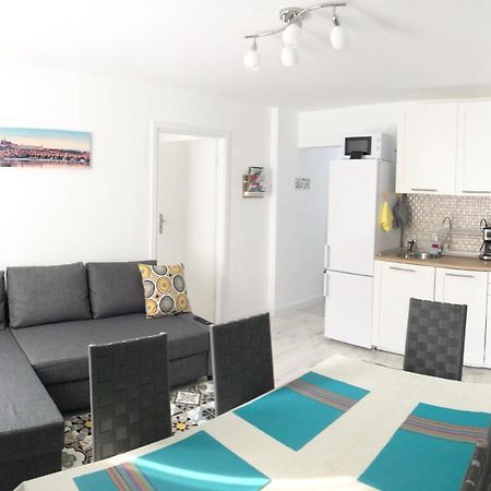 Riverside Ski Apartment Ramingstein Екстер'єр фото