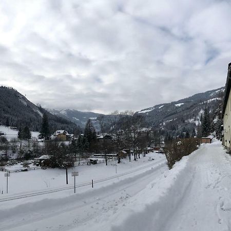 Riverside Ski Apartment Ramingstein Екстер'єр фото