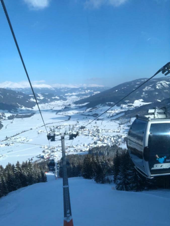 Riverside Ski Apartment Ramingstein Екстер'єр фото